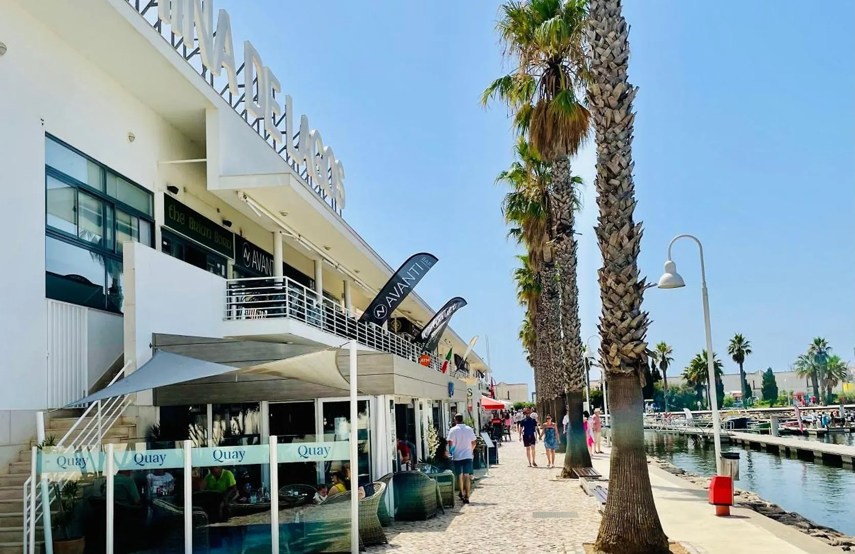 H&H Sea View Elegance: Modern Porto De Mos Beach Apartment Lagos